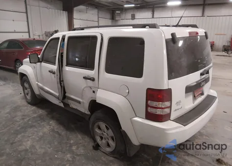 2011 Jeep Liberty Sport z USA, uszkodzony, nr VIN 1J4PN2GK8BW566579